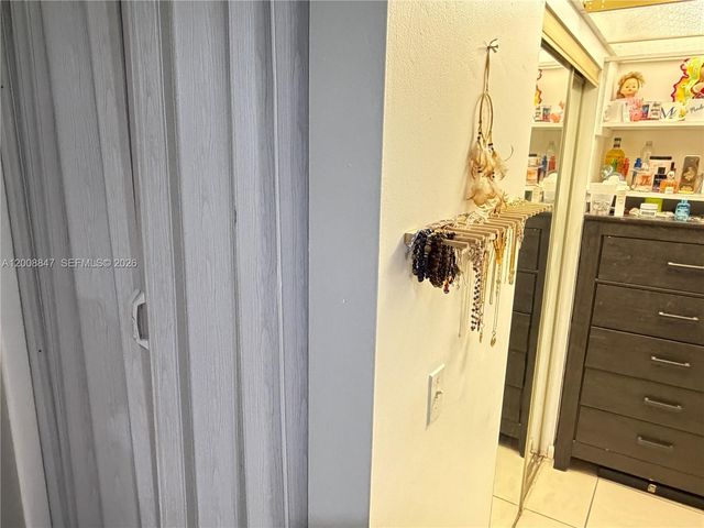 101 Berkley Rd 101, Hollywood, FL 33024