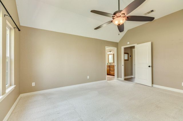 154 Horse Shoe Trail, Angleton, TX 77515