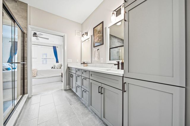 751 N 6th Street, 205, Columbus, OH 43215