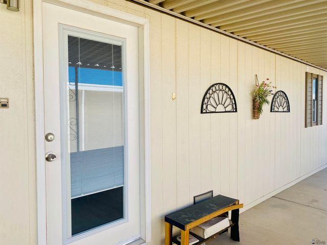 1855 W Camino Otero, Yuma, AZ 85364