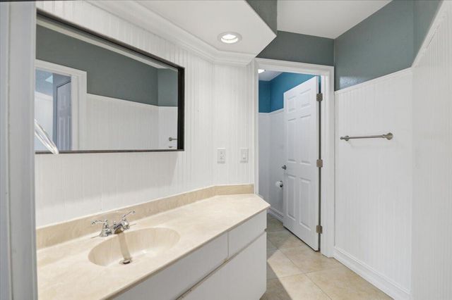 21583 Villa Nova Drive, Boca Raton, FL 33433