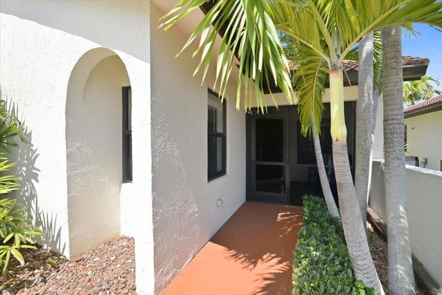 21583 Villa Nova Drive, Boca Raton, FL 33433