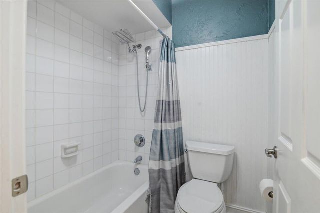21583 Villa Nova Drive, Boca Raton, FL 33433