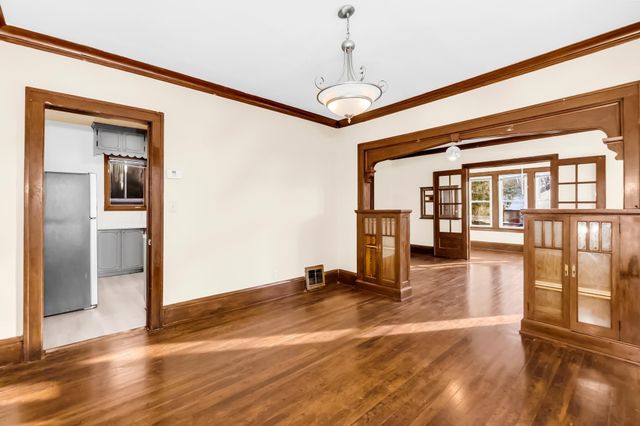 701 Jenks Avenue, Saint Paul, MN 55106