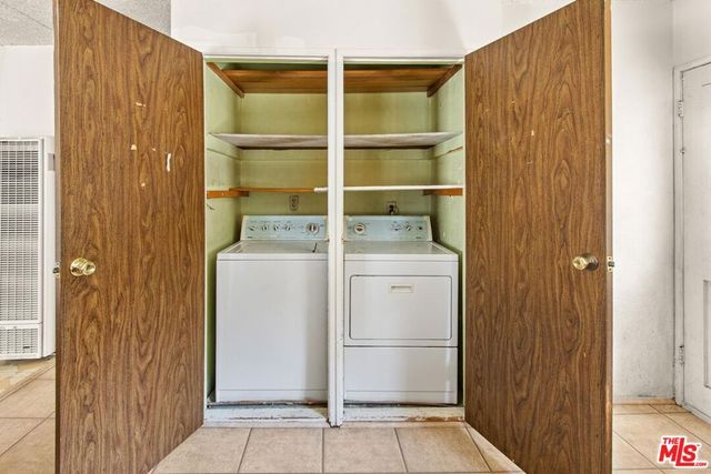 3421 Larga Avenue, Los Angeles, CA 90039