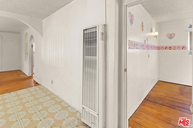 3421 Larga Avenue, Los Angeles, CA 90039