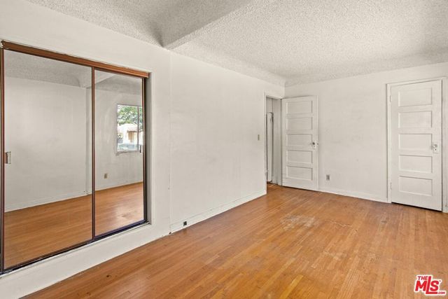 3421 Larga Avenue, Los Angeles, CA 90039