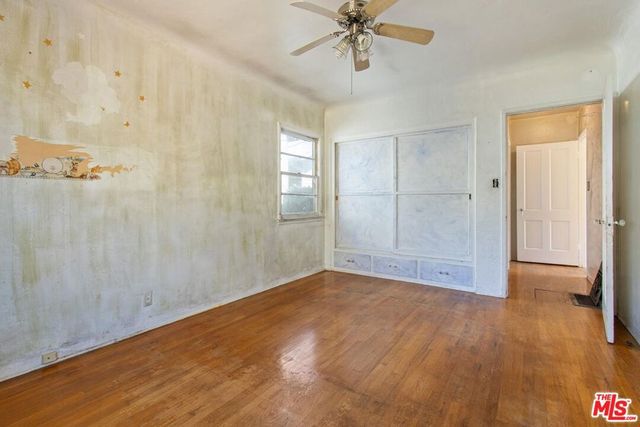 3421 Larga Avenue, Los Angeles, CA 90039