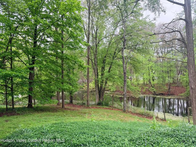 707 Springtown Road, Tillson, NY 12486