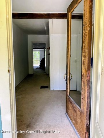 707 Springtown Road, Tillson, NY 12486