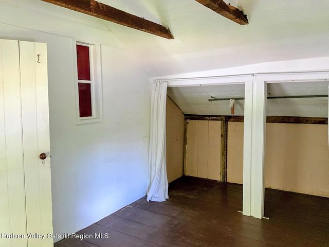 707 Springtown Road, Tillson, NY 12486