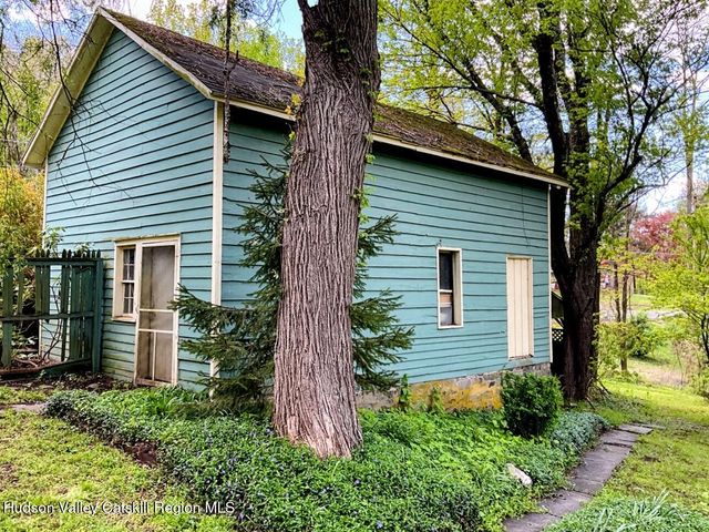 707 Springtown Road, Tillson, NY 12486