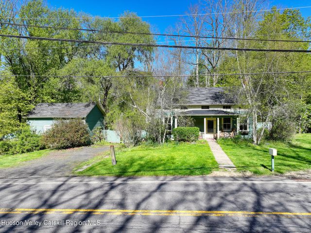 707 Springtown Road, Tillson, NY 12486