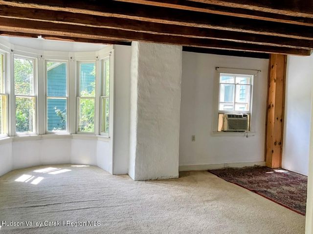 707 Springtown Road, Tillson, NY 12486