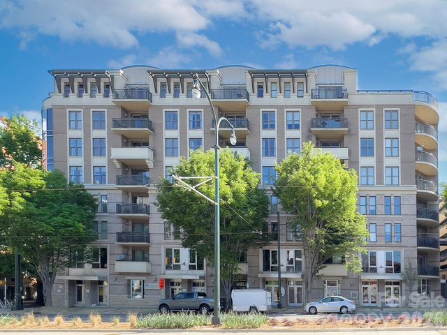 718 W Trade Street 604, Charlotte, NC 28202