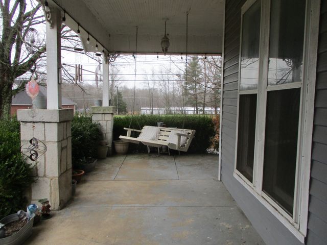 526 W Main St, Smithville, TN 37166