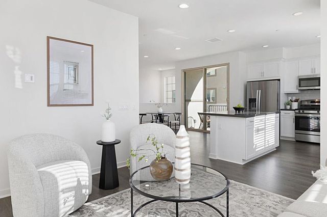 313 Brookside Way, Santee, CA 92071