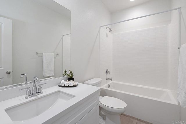 313 Brookside Way, Santee, CA 92071