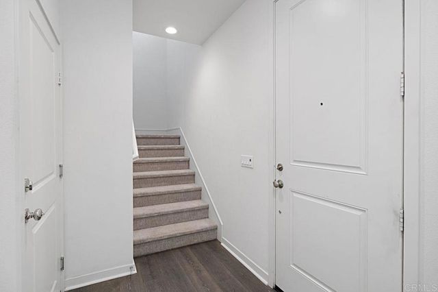 313 Brookside Way, Santee, CA 92071