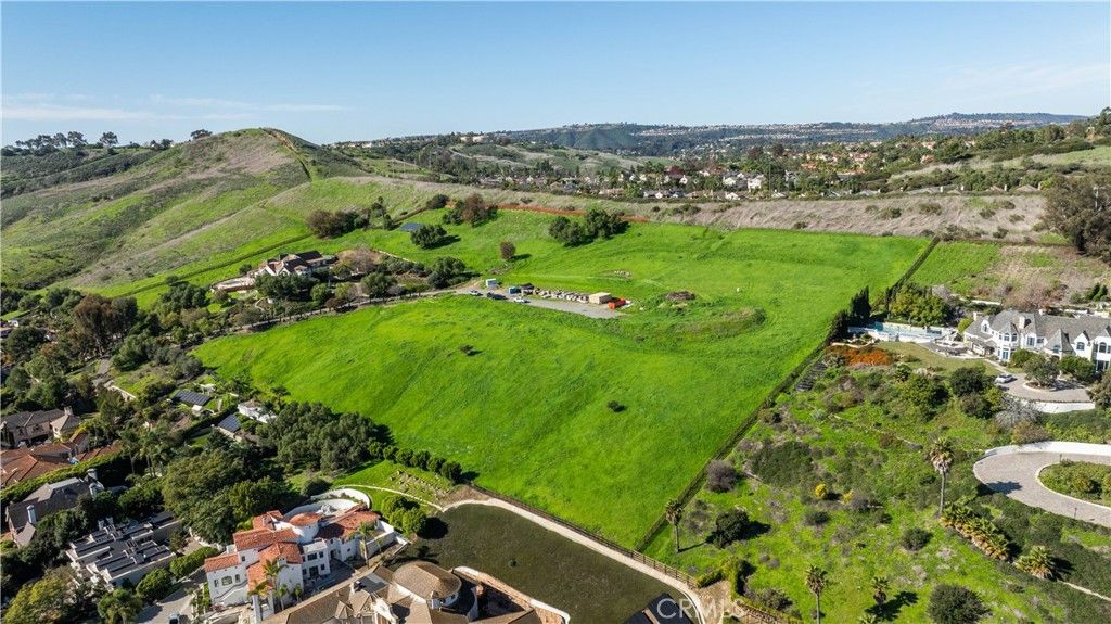 31641 Peppertree Bend, San Juan Capistrano, CA 92675 — photo 2
