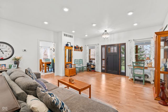 7721 Cordry Drive, Nineveh, IN 46164