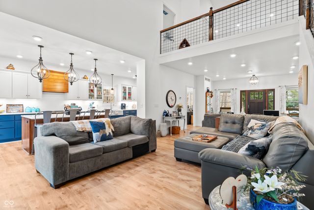 7721 Cordry Drive, Nineveh, IN 46164