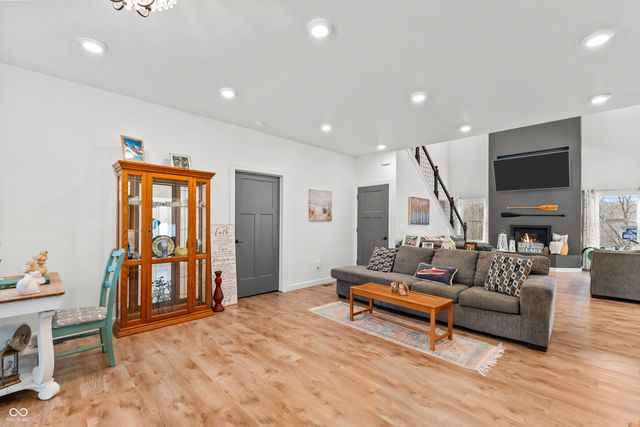 7721 Cordry Drive, Nineveh, IN 46164