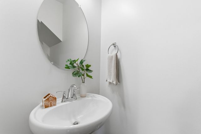 227 Tanglewood Ln, Hendersonville, TN 37075