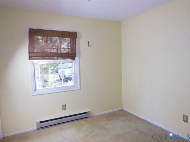 10524 Sunne Ct, Chesterfield, VA 23832