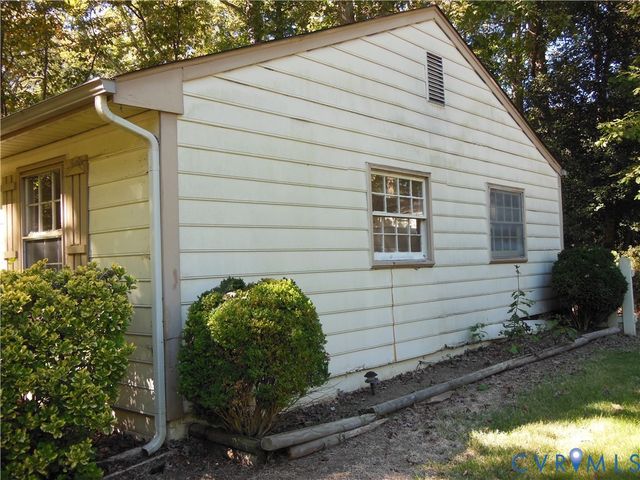 10524 Sunne Ct, Chesterfield, VA 23832