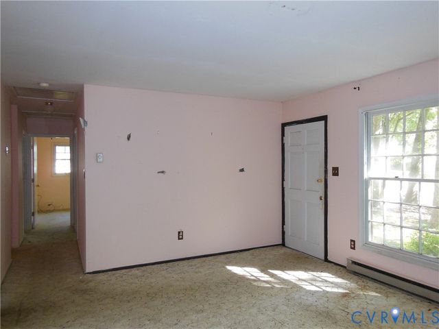 10524 Sunne Ct, Chesterfield, VA 23832