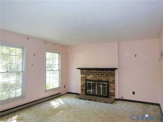 10524 Sunne Ct, Chesterfield, VA 23832