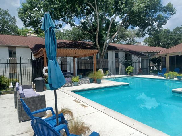 12100 Melville Drive 206B, Montgomery, TX 77356