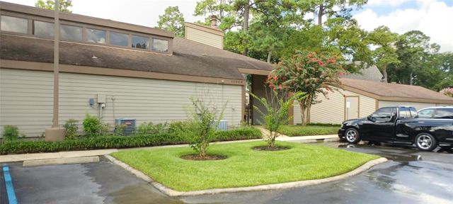 12100 Melville Drive 206B, Montgomery, TX 77356