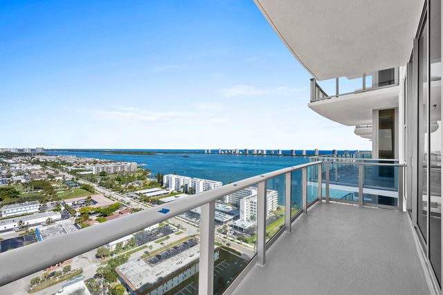 220 Lake Shore Drive 2323, Lake Park, FL 33403