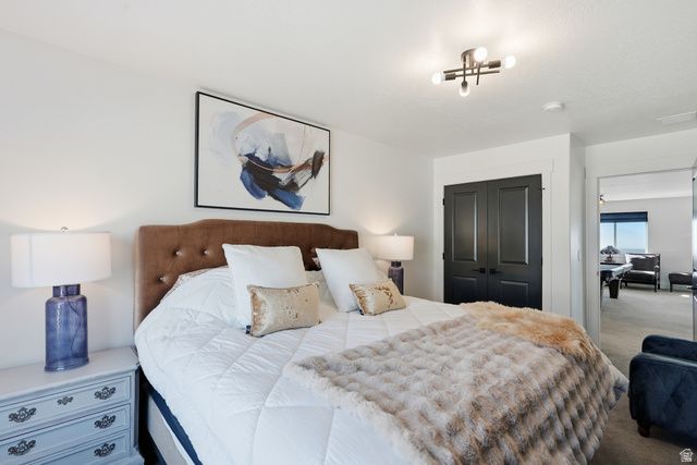 1027 W SEASONS VIEW CT, Lehi, UT 84048