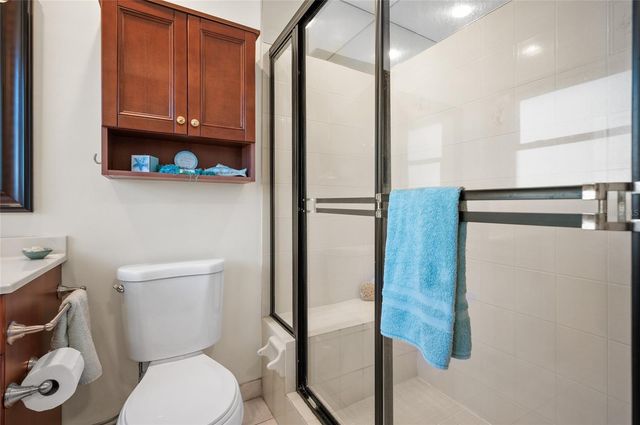 556 S NEPONSIT DRIVE, Venice, FL 34293