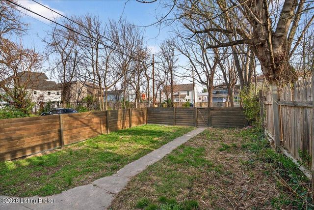 413 E Ormsby Ave, Louisville, KY 40203