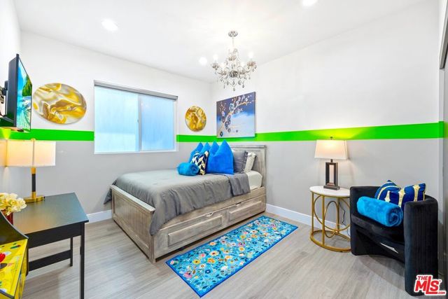 5855 Vineland Avenue D, Los Angeles, CA 91601