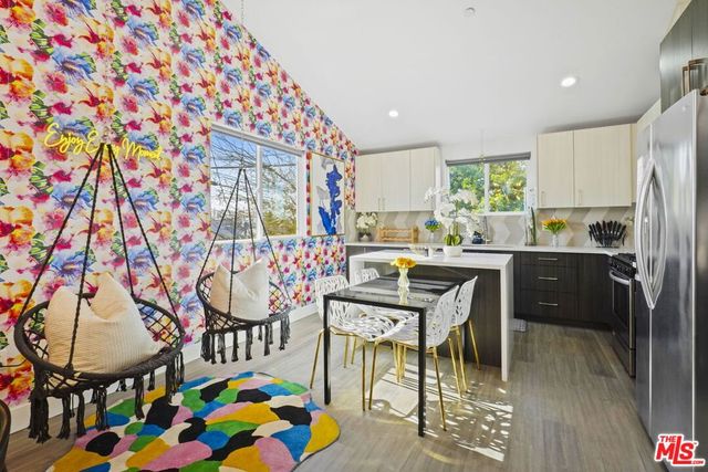 5855 Vineland Avenue D, Los Angeles, CA 91601