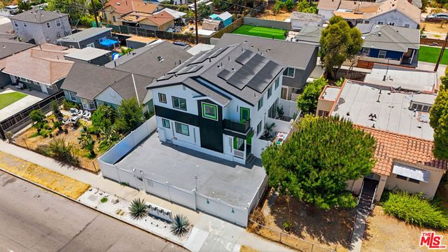 5855 Vineland Avenue D, Los Angeles, CA 91601