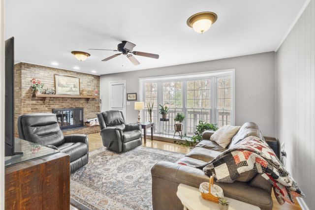 119 Cedar Hill Dr, Waverly, TN 37185