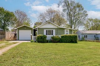 3915 Glover Avenue, Des Moines, IA 50315