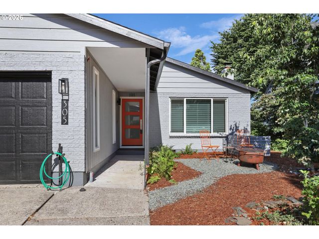 305 Se 84TH Ave, Portland, OR 97216