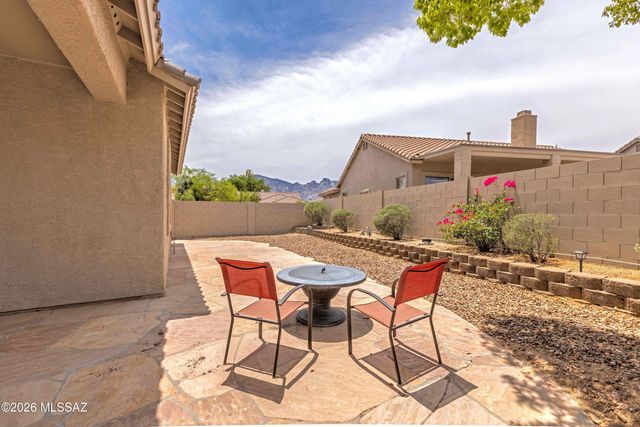 13455 N Big View Court, Oro Valley, AZ 85755
