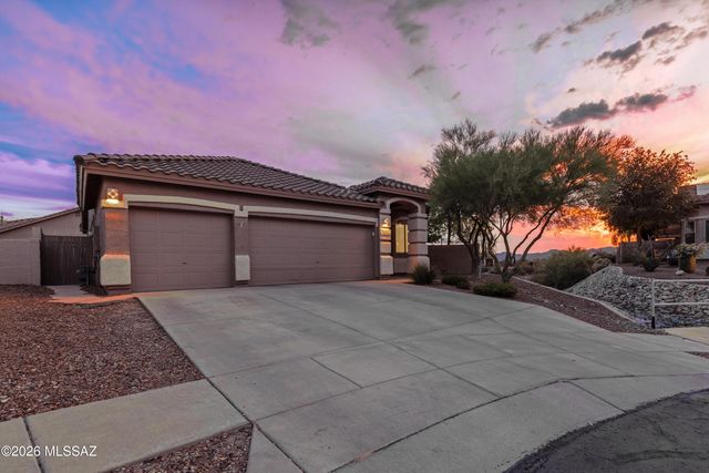 13455 N Big View Court, Oro Valley, AZ 85755