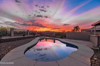 13455 N Big View Court, Oro Valley, AZ 85755
