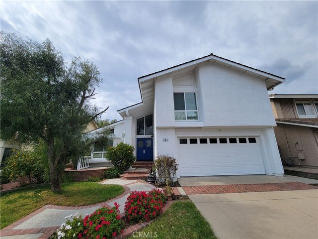 8 Hidalgo, Irvine, CA 92620