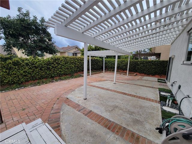 8 Hidalgo, Irvine, CA 92620
