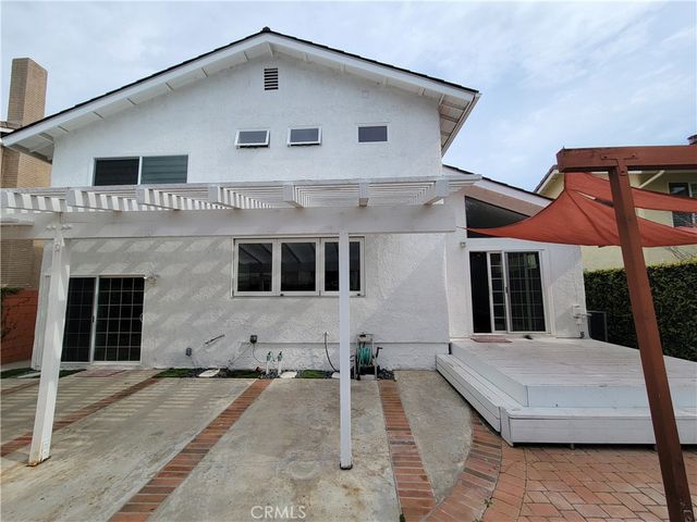 8 Hidalgo, Irvine, CA 92620